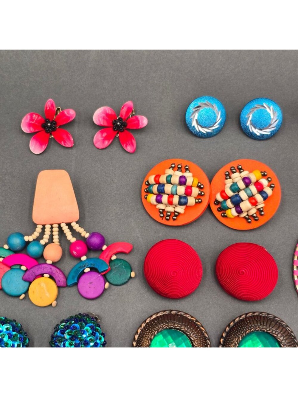 VTG 80s Clip On Earring Lot Bold Bright Mod Boho Lucite Neon 18pc - Picture 7 of 10